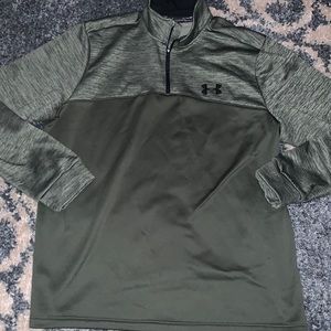 Under Armor Pull over